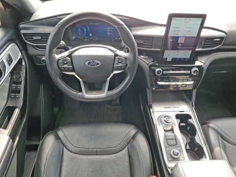 2021 Ford Explorer ST