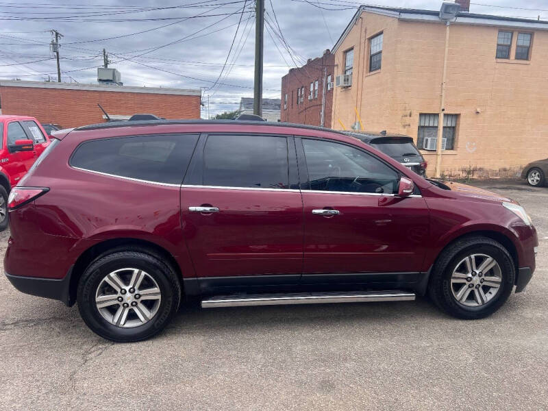 2016 Chevrolet Traverse LT