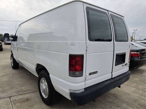 2009 Ford E-Series E-150