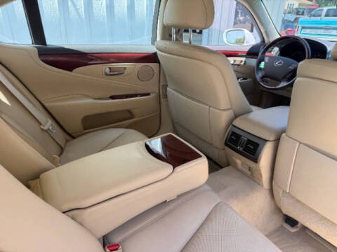 2010 Lexus LS 460