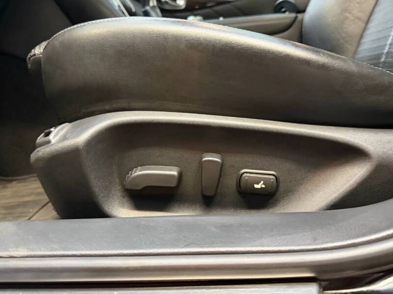 2017 Infiniti Q50 Red Sport 400