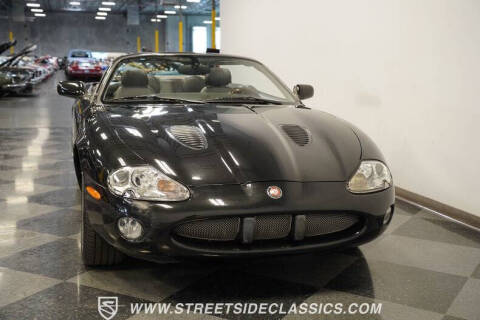 2002 Jaguar XKR