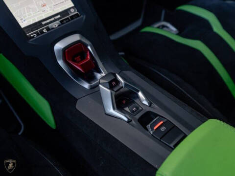 2024 Lamborghini Huracan STO