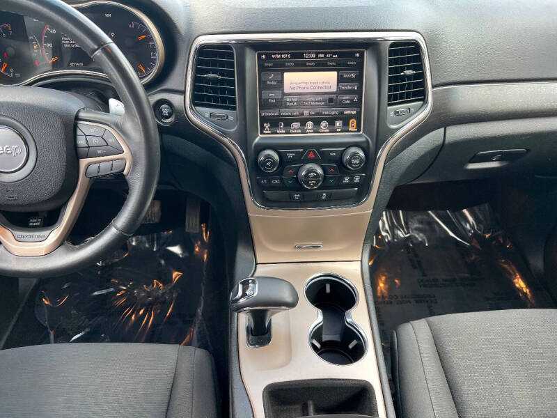 2015 Jeep Grand Cherokee Laredo