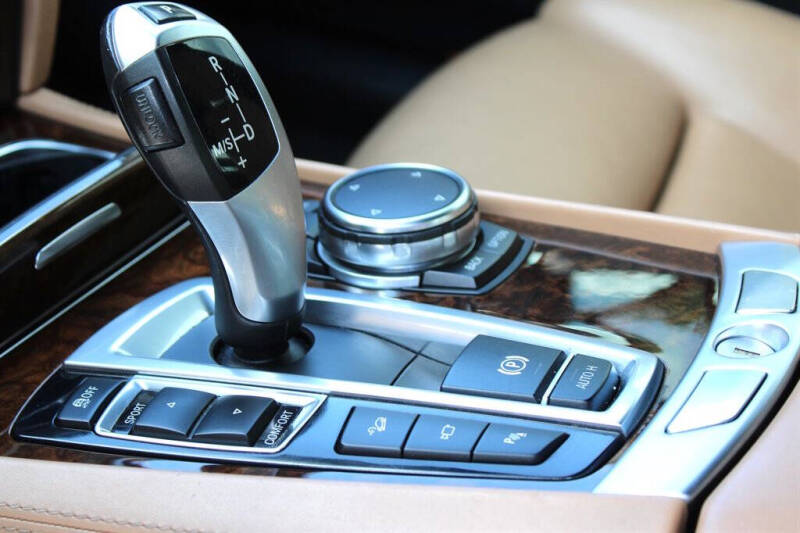 2015 BMW 7 Series 750Li xDrive