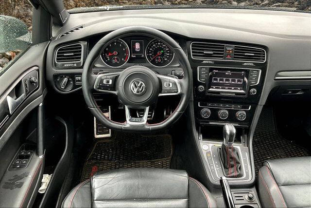 2015 Volkswagen Golf GTI S