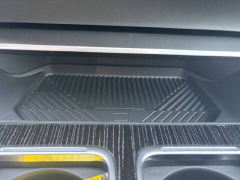 2025 BMW 7 Series 740i xDrive