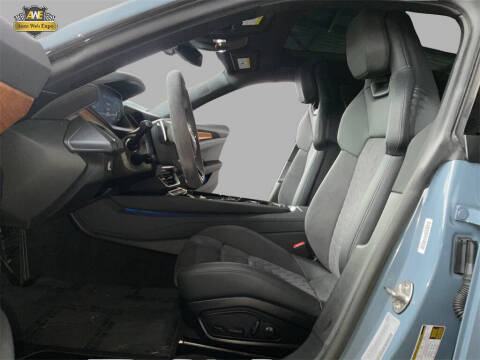 2023 Audi e-tron GT quattro Premium Plus