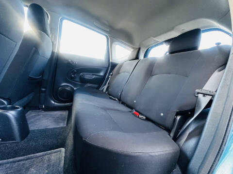 2015 Nissan Versa Note S Plus