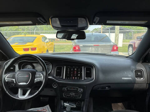 2016 Dodge Charger SXT