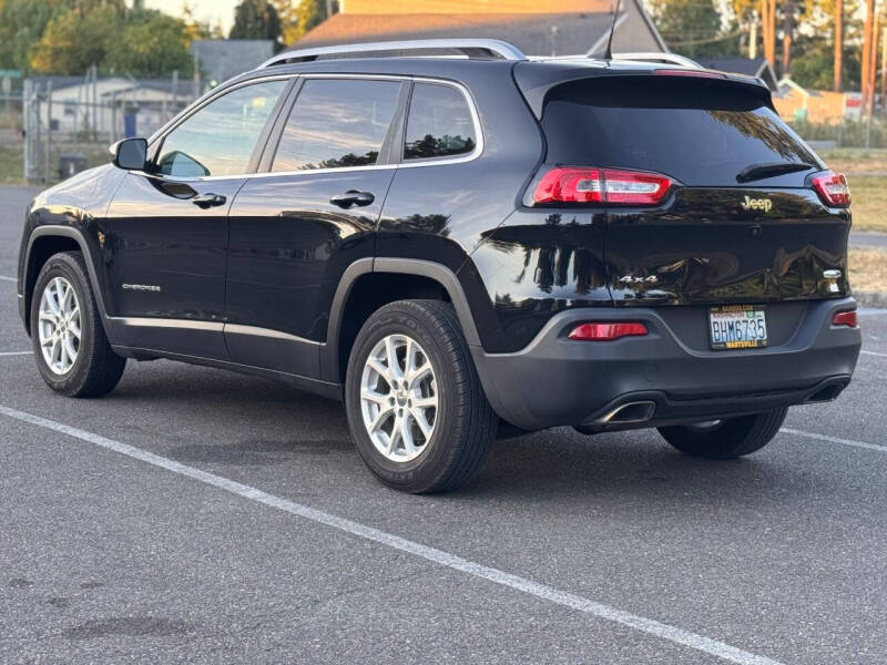 2018 Jeep Cherokee Latitude