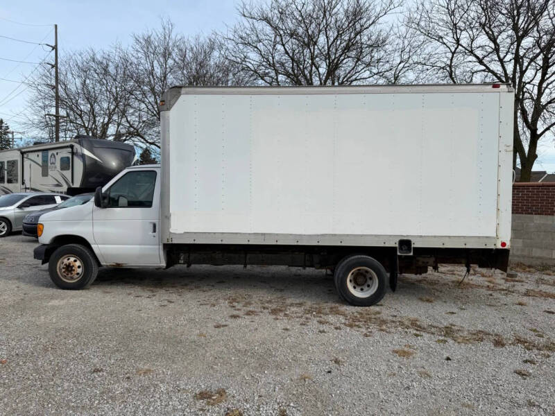 2005 Ford E-Series E-450 SD
