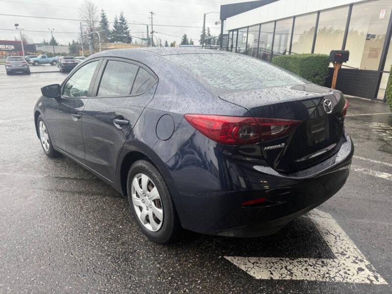 2016 Mazda MAZDA3 i Sport