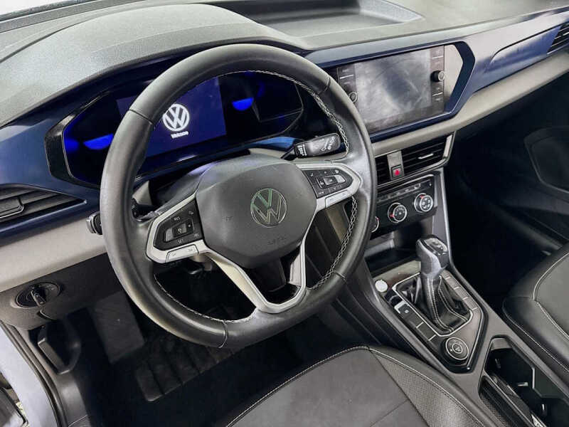 2023 Volkswagen Taos SE 4Motion