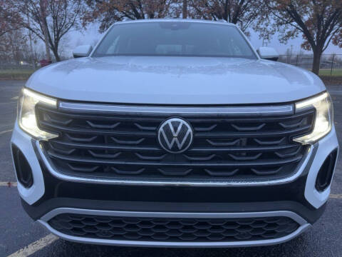 2024 Volkswagen Atlas Cross Sport SE 4Motion