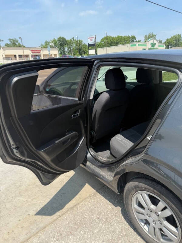 2014 Chevrolet Sonic LT Auto