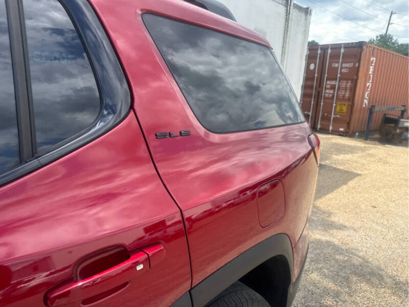 2023 GMC Acadia SLE