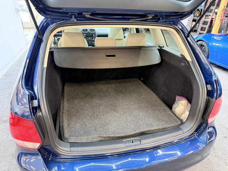 2011 Volkswagen Jetta SportWagen TDI