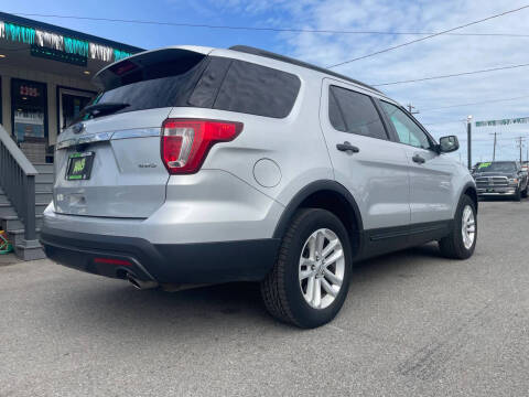 2016 Ford Explorer