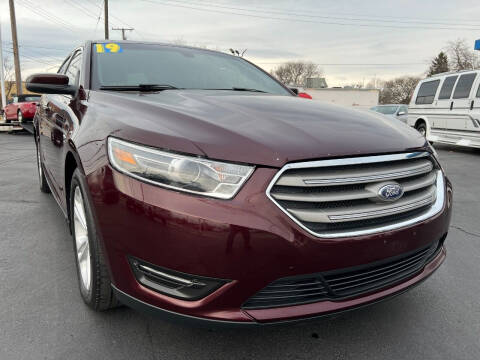 2019 Ford Taurus for sale at GREAT DEALS ON WHEELS in Michigan City IN