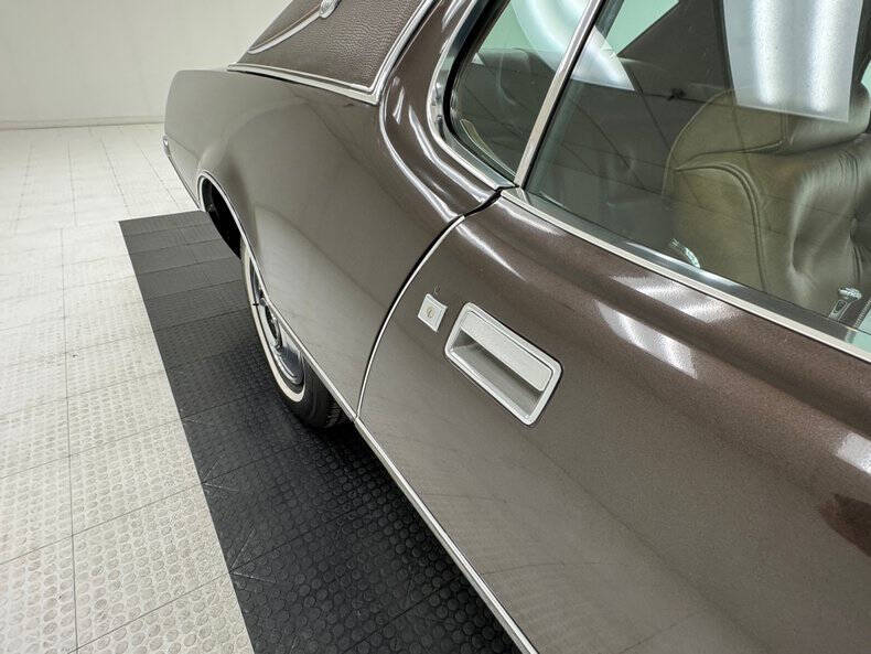 1972 Ford Thunderbird