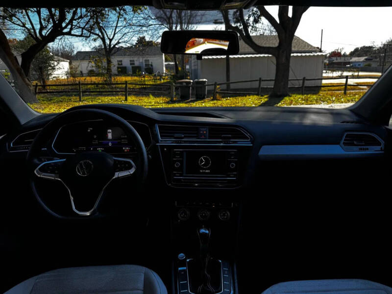 2022 Volkswagen Tiguan S