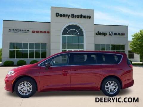 2026 Chrysler Pacifica Select