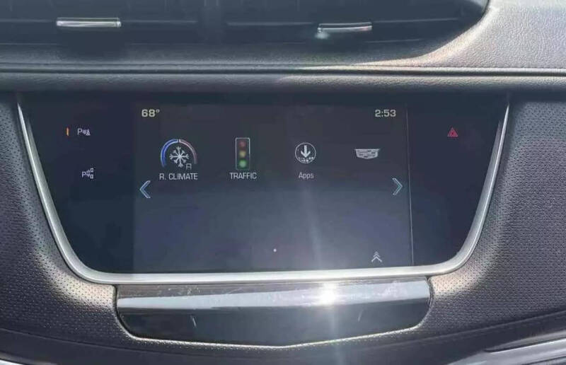 2018 Cadillac XT5 Premium Luxury