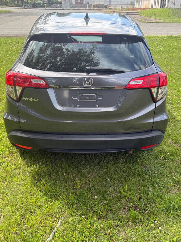 2021 Honda HR-V LX