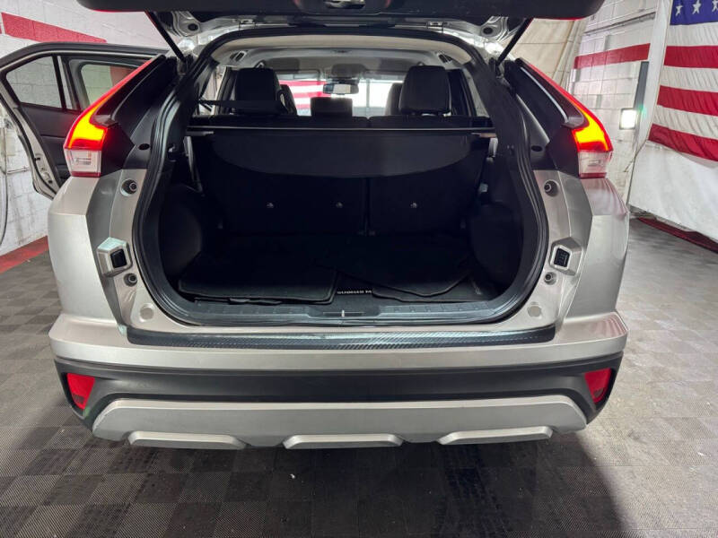 2023 Mitsubishi Eclipse Cross SEL