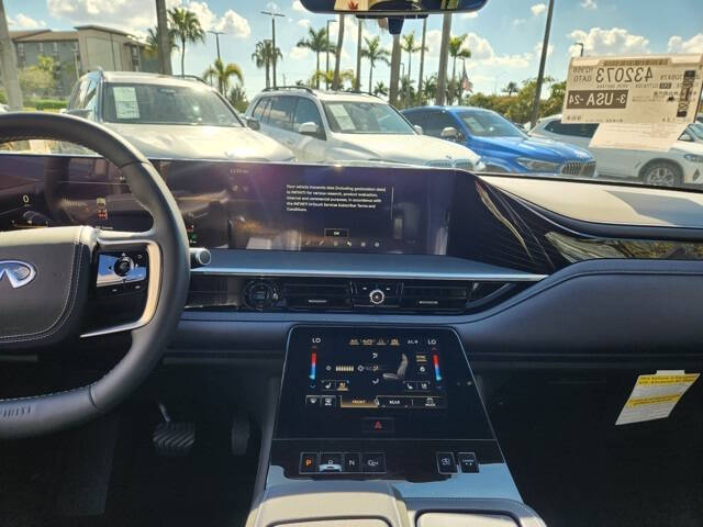 2026 Infiniti QX80 Sport