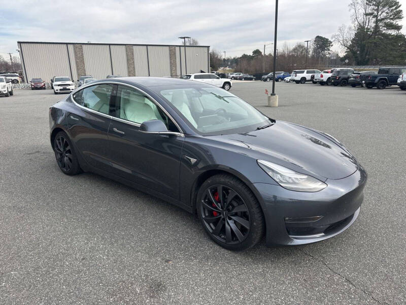 2020 Tesla Model 3 Performance