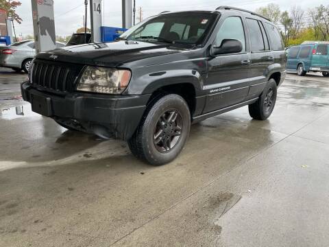 2004 Jeep Grand Cherokee for sale at JE Auto Sales LLC in Indianapolis IN