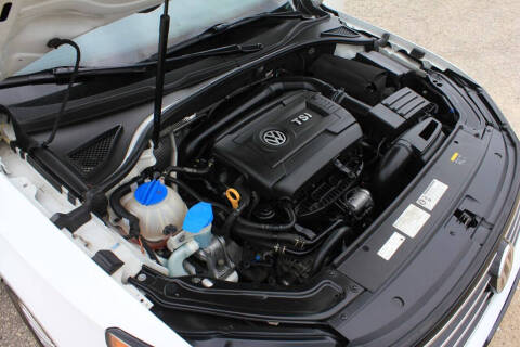 2016 Volkswagen Passat