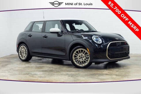 2025 MINI Hardtop 4 Door Cooper S Signature Trim