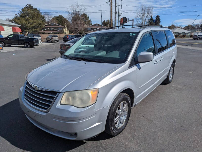 2008 Chrysler Town and Country for sale at Progressive Auto Sales in Twin Falls ID