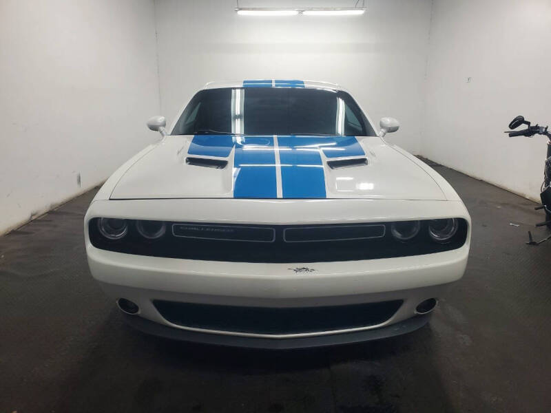 2015 Dodge Challenger SXT Plus