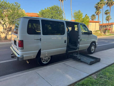 2014 Ford E-Series E-150 XLT