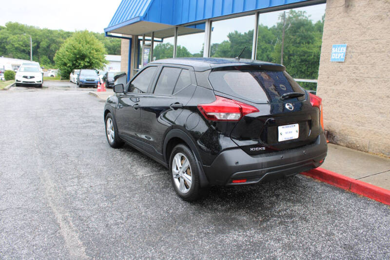 2020 Nissan Kicks S
