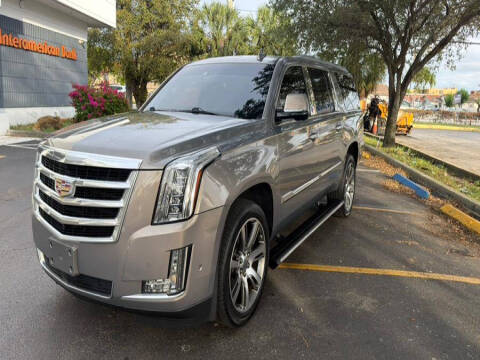 2017 Cadillac Escalade ESV Premium Luxury