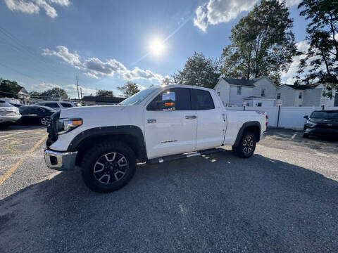 2019 Toyota Tundra SR5