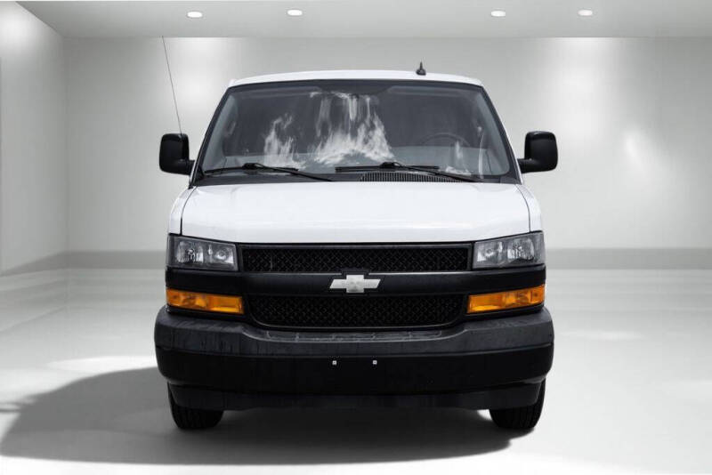 2021 Chevrolet Express 2500