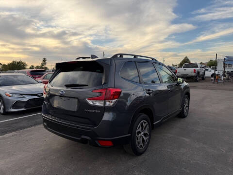 2022 Subaru Forester Premium