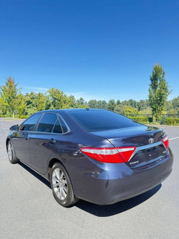 2015 Toyota Camry SE