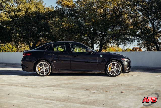 2019 Alfa Romeo Giulia Quadrifoglio