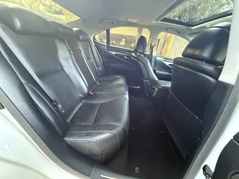 2013 Lexus LS 460