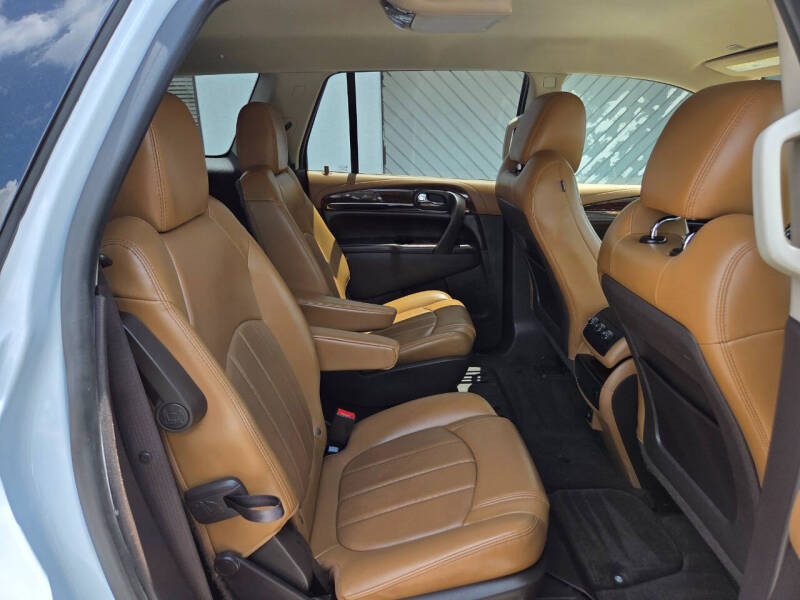 2017 Buick Enclave Leather