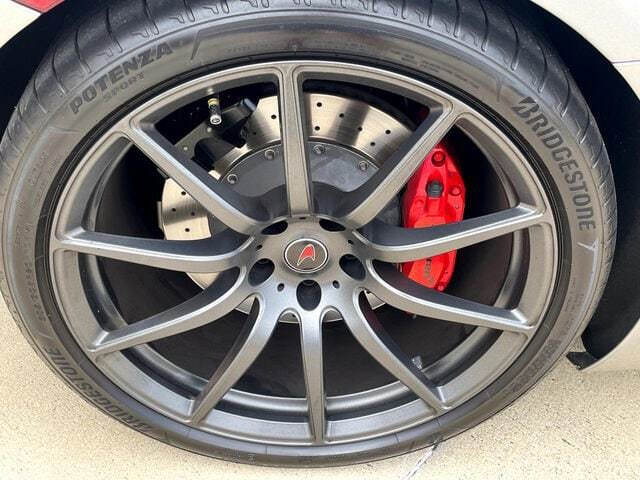 2012 McLaren MP4-12C