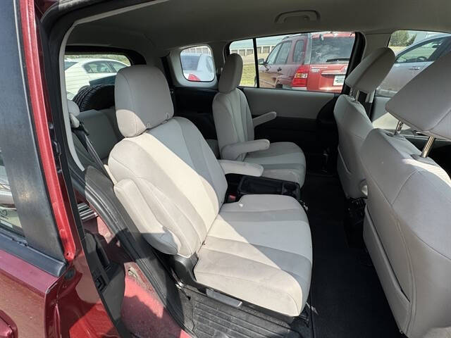 2013 Mazda MAZDA5 Sport