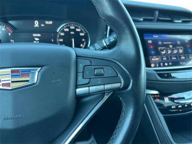 2023 Cadillac XT6 Luxury